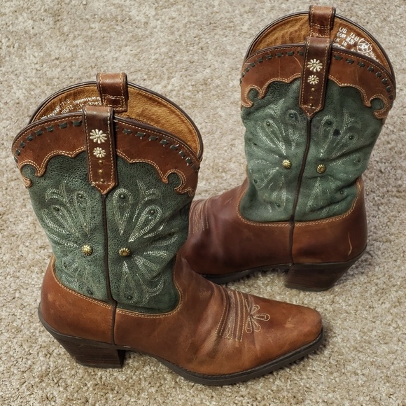 ariat daisy boots